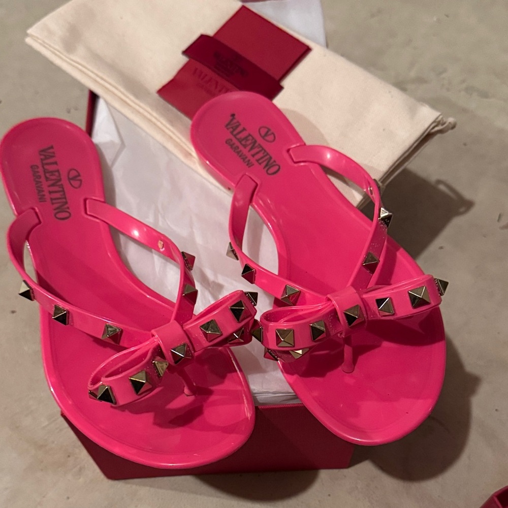 Valentino Vibrant Pink Studded Flip Flops